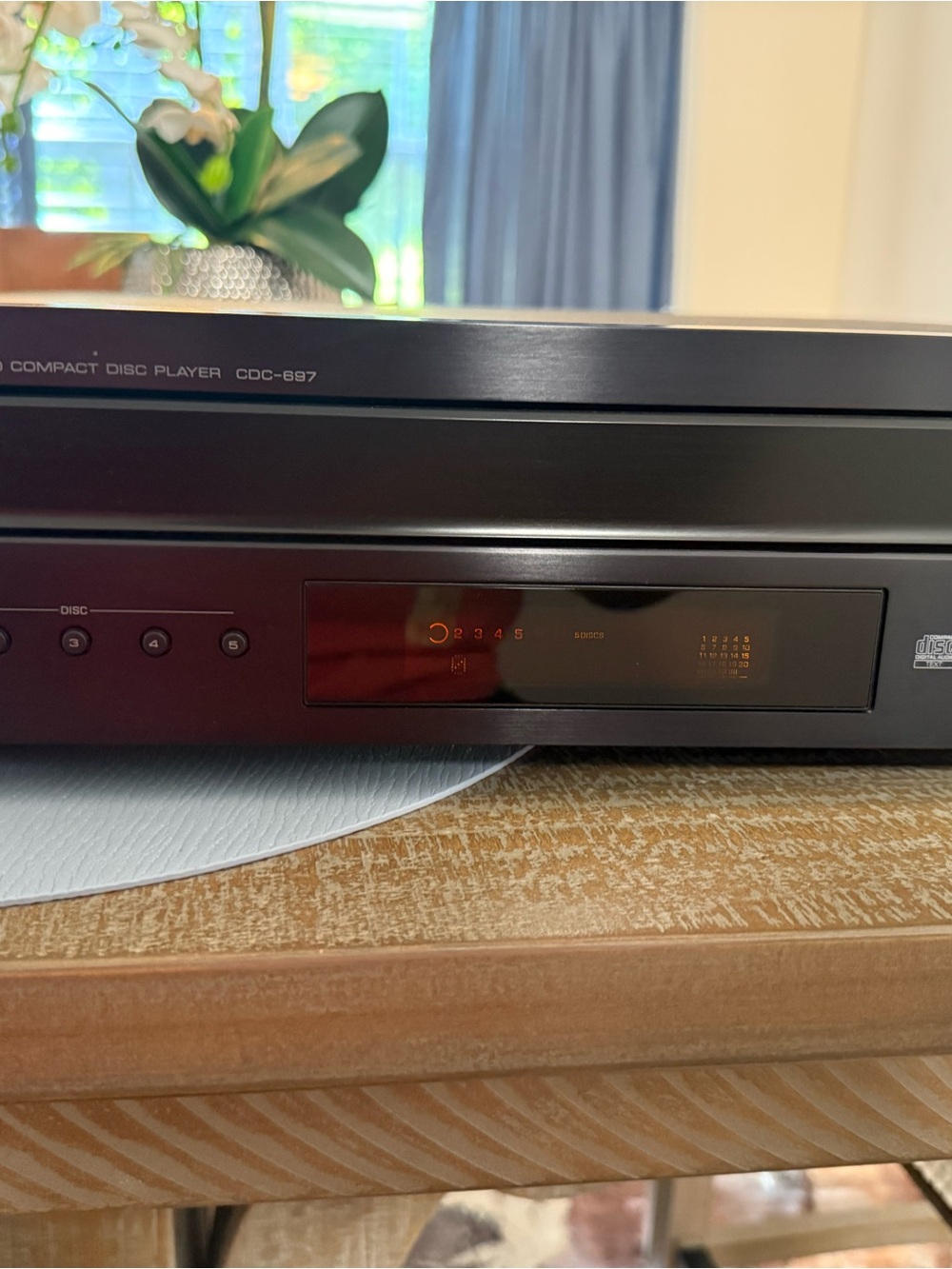 Yamaha CDC-697 5 Disc CD Changer Player w/ Remote & Manual Tested Working